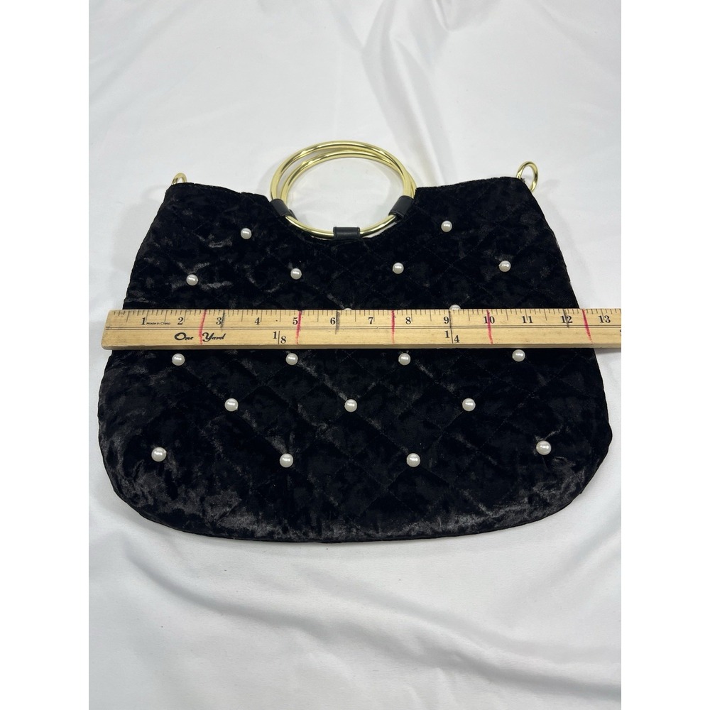 Black Velvet Quilted Handbag Purse With Faux Pearls With Gold Spring Handles - Picture 6 of 7